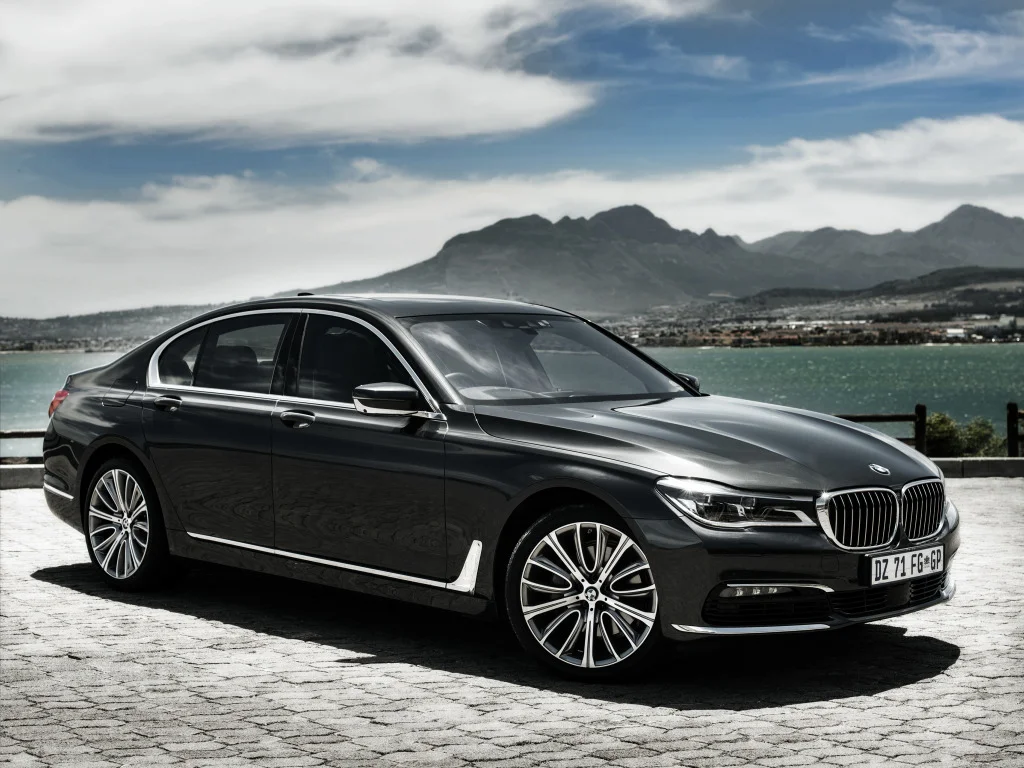 BMW 7 Serisi Siyah